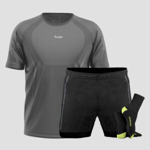 Kit Camiseta Apex + Bermuda Aerofit + Meia Performance 10
